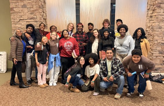 8DD4DC0D-99B9-48C2-8775-576C2A25B001